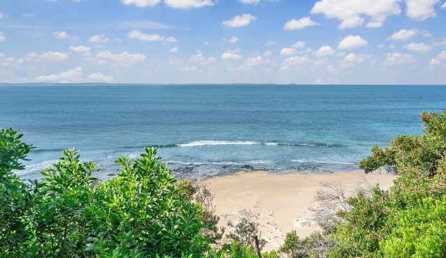 Point Leo Magic - sweeping views