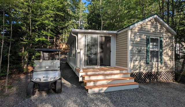 Point Sebago Resort - Cottage Rental close to the Beach and Amenities!