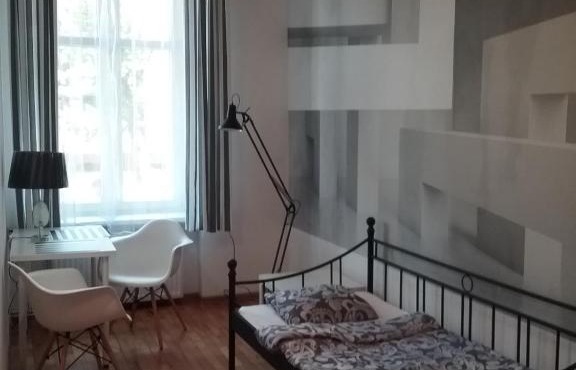 POKOJE MŁODZIEŻOWE