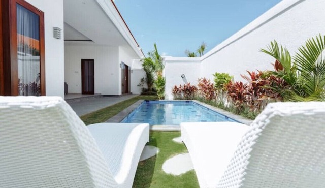 Polo Villa
