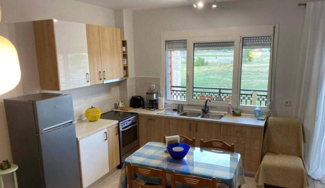Polys Apartment with view,comfy apartment,spacious,bright in a quiet area