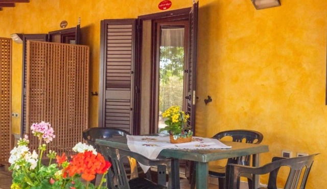 Pomegranate Cottage