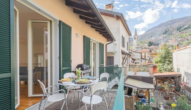 Ponente Balcony & Garden by Rent all Como