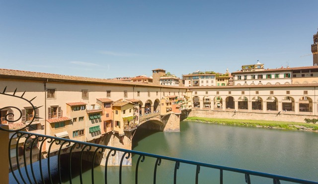 Ponte Vecchio Balcony