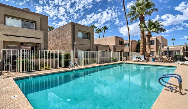 Pool Access! Pet-Friendly Snowbird Retreat in Mesa
