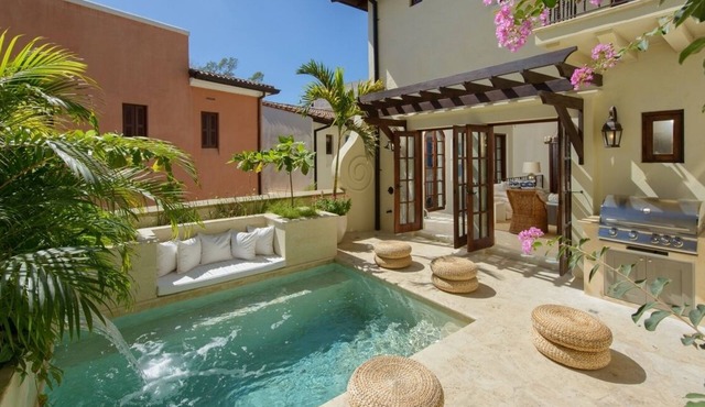 Pool and Terrace with Beach Club Access - Casa Mar y Sol