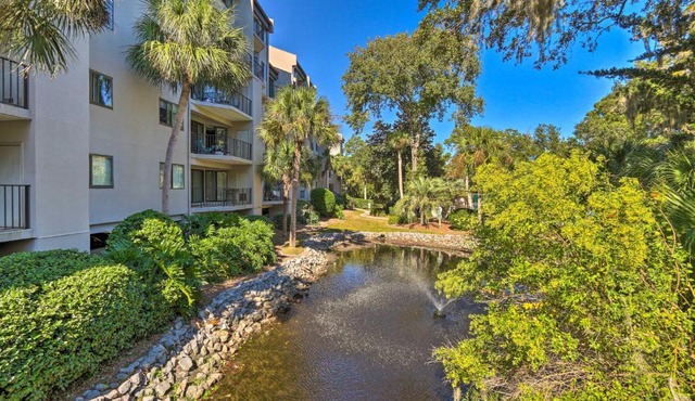 Pool & Beach Access: Villa on Hilton Head Island