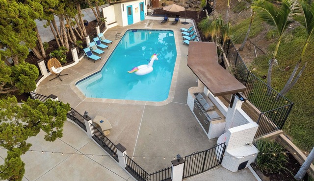 Pool, Sauna, Gym, 3 Bed, Parking Yard, Ranch Style, 2 BR - 2 Bath