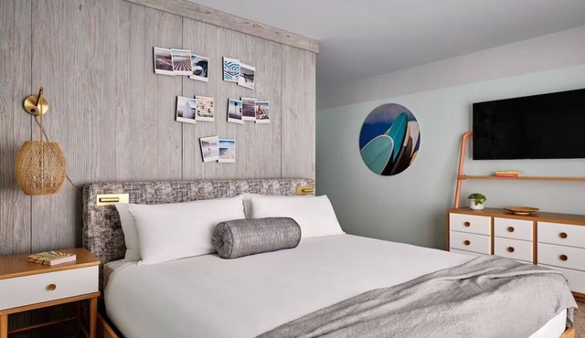 Pool View King & Bunk Suite, Riviera Beach Resort, Kid-Friendly, Garden