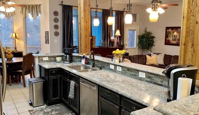 Poolside Oasis One Mile from Lake Ray Hubbard