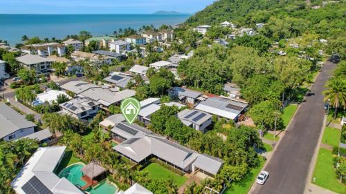 Poolside Palms Villa