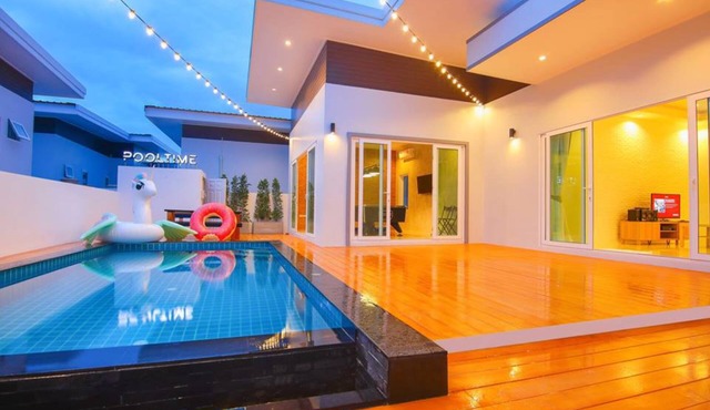 Pooltime Villa