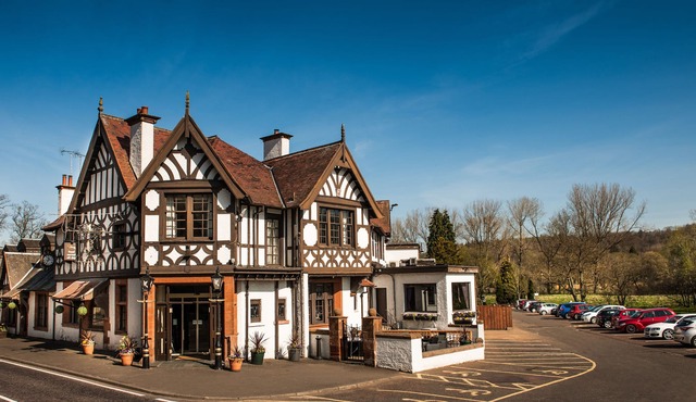 Popinjay Hotel