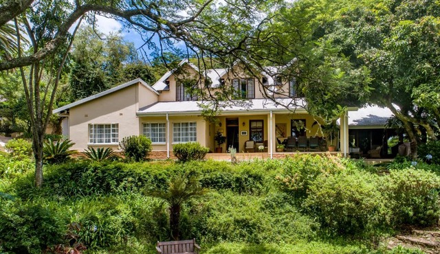Porcupine Ridge Guest House