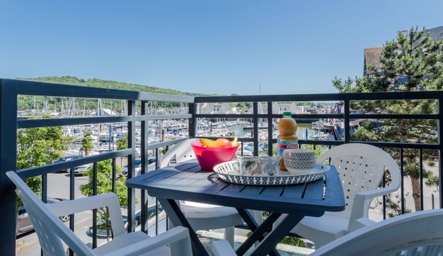 Port Guillaume by Interhome