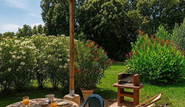 Porto-Vecchio, independent T2 in villa, covered terrace, garden, air conditioning, Wifi