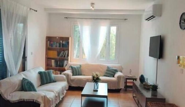 Possidon Beach Getaway - a comfortable and relaxing home with beach access.
