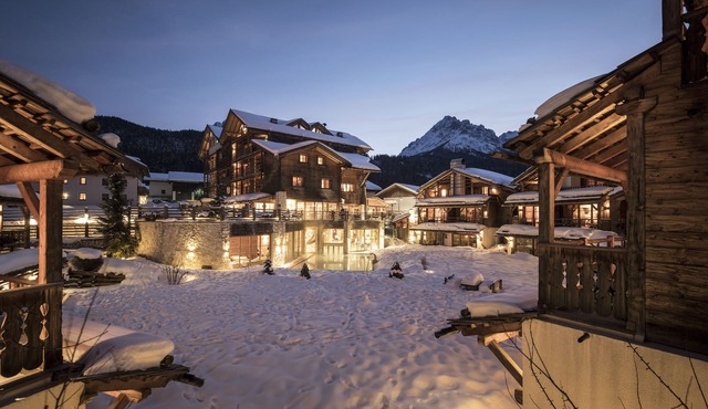 Post Alpina - Family Chalets Dolomites
