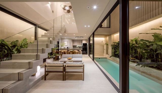POV Pool Villas