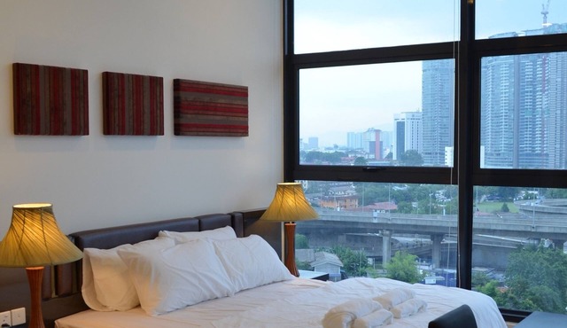 Practical Stay For Business Trip(Mirage)