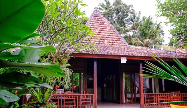 Prama House