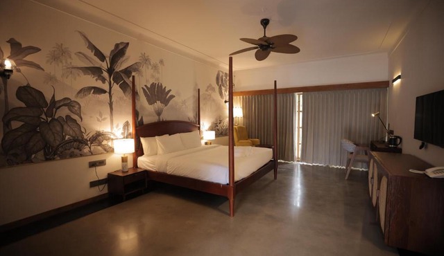 Prasanthi Hotel