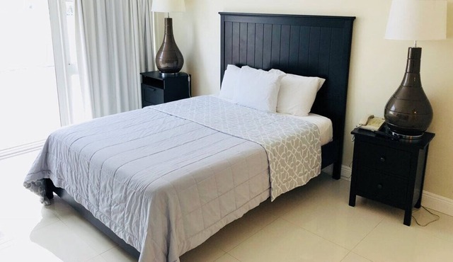 Premier Beachfront Modern Condo with City View