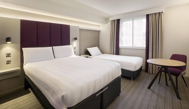 Premier Inn Reading - Caversham Bridge