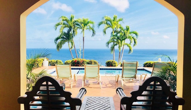 Premier Partner: Close to beach! Refreshing pool! Beautiful Ocean Views!