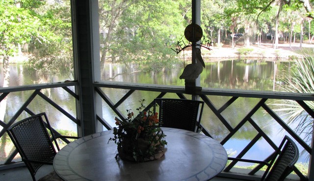 Premier Rated Villa 2BR/2BA - Lagoon View -