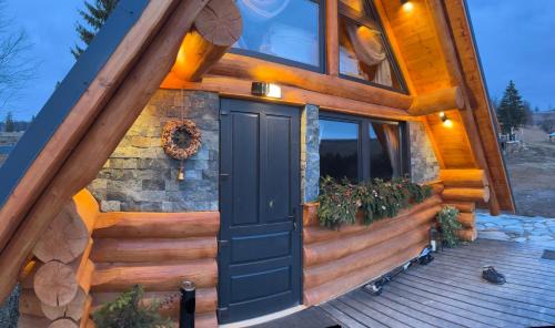 Premiere Chalet