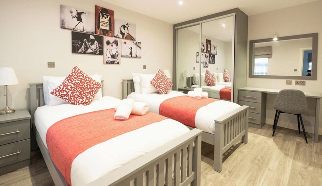 Premium 1-Bed, 1-Bath Apartment by KSA