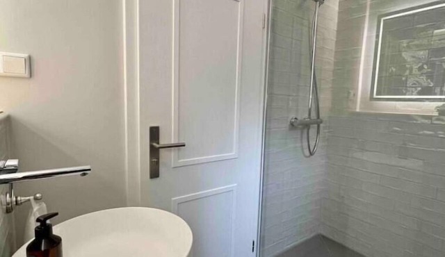 Premium Apartment an der Stadtmauer im OG