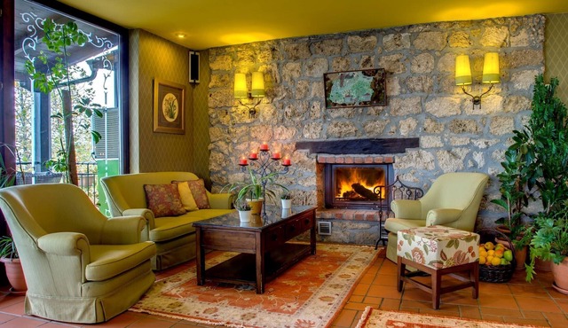 Premium Double - Esperides Traditional Retreat