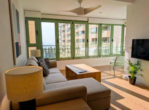 Premium Front Sea View & Pool Flat