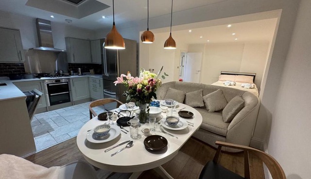 Premium House in Camden Town