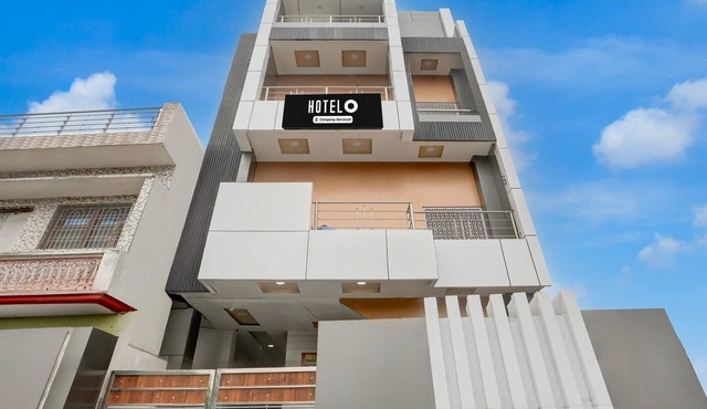 Premium Mohini Guest House