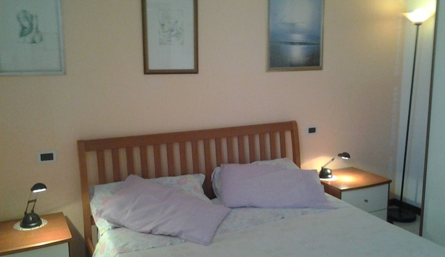 Prestigious and comfortable apartment with swimming pool in Lazise.
