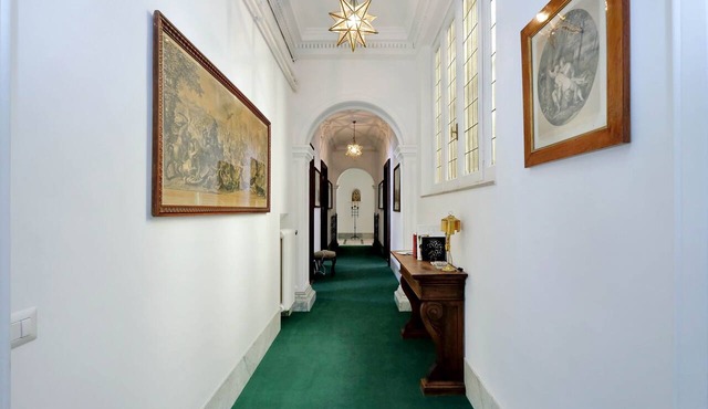 Prestigious Apartment Via Veneto