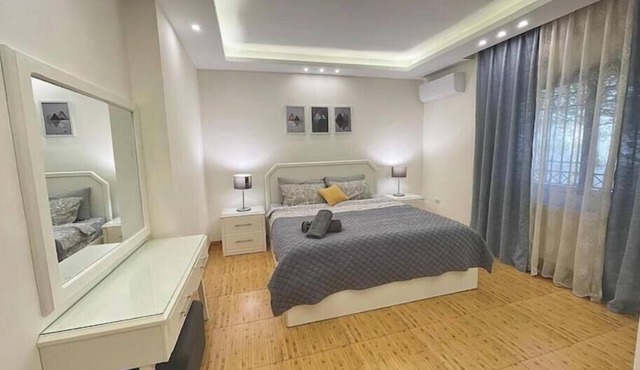 Prestigious Spacious Retreat