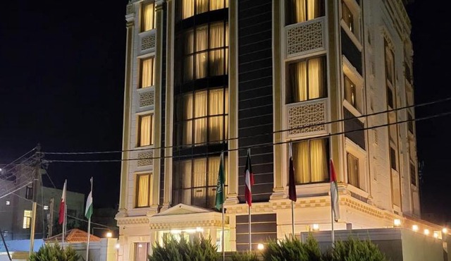Pretal Hotel