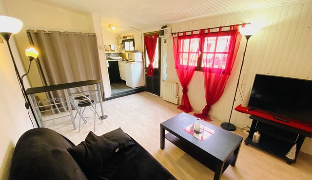 pretty independent studio and its garden area