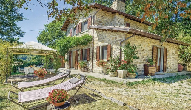 Pretty stone-built vacation house in panoramic position (700 m.a.s.l.) in the mountains of the Appen