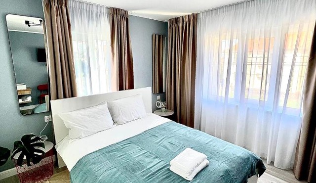 PRIMA APARTMENTS