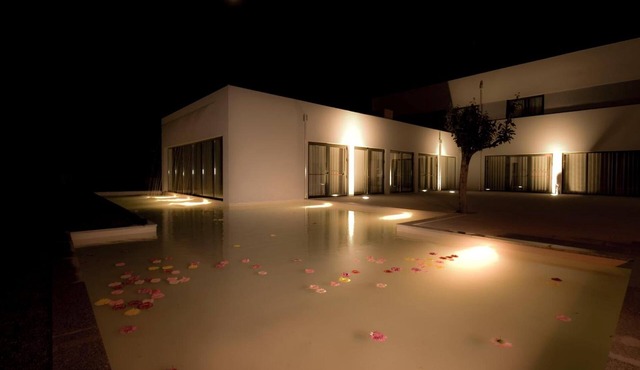 Primavera Perfume Hotel