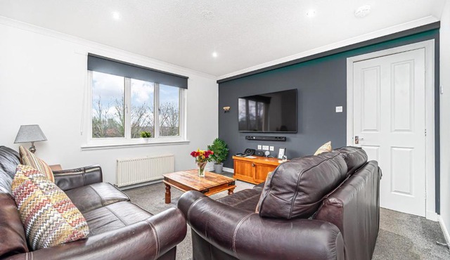 Prime Commuter Executive Apartment Dunfermline