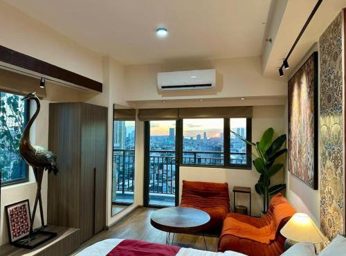 Prime End Sunset View Unit in Makati