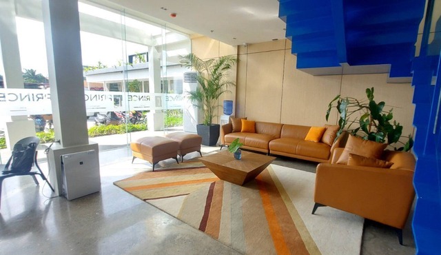 Prince Express Inn