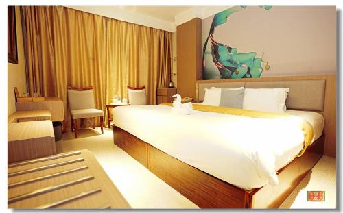 Pristine Hotel