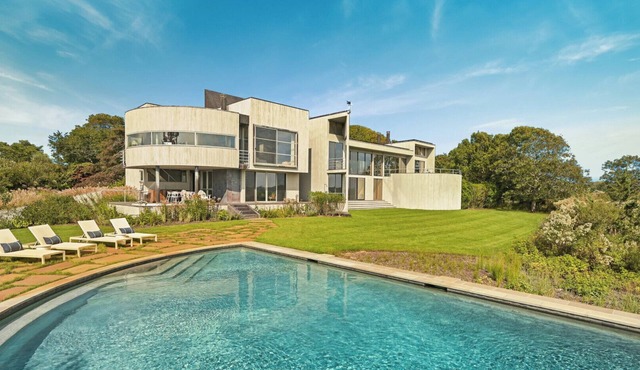 Pristine waterfront eco-estate with panoramic views, surrounded by 22.